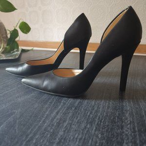 ana Black 4.5" Stiletto Heel Size 10